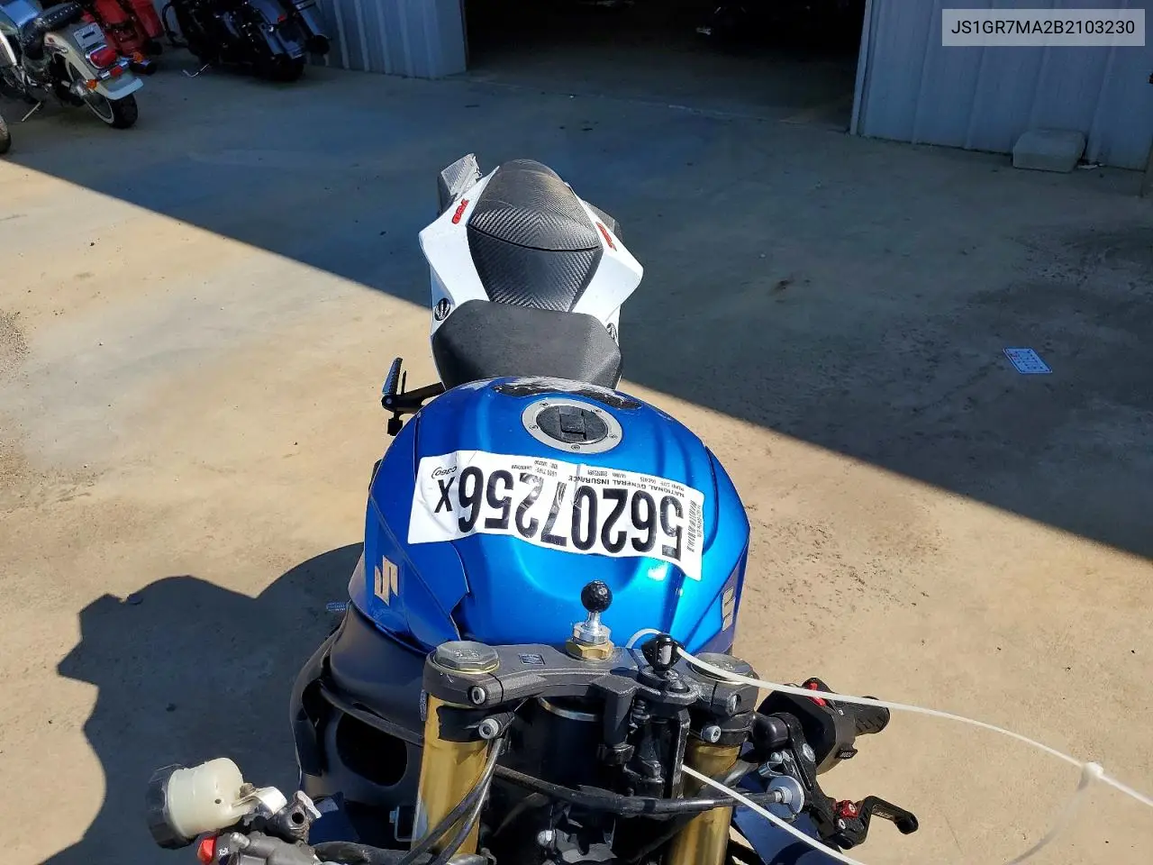 2011 Suzuki Gsx750 VIN: JS1GR7MA2B2103230 Lot: 56207256