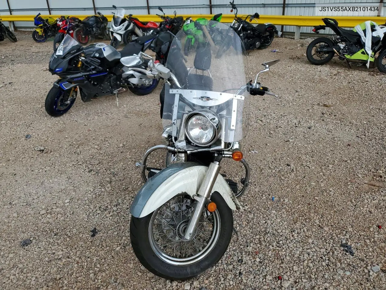 2011 Suzuki Vl800 VIN: JS1VS55AXB2101434 Lot: 61067916