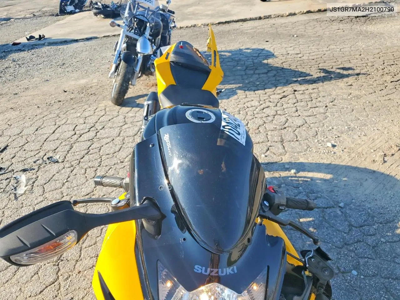 2017 Suzuki Gsx-R750 VIN: JS1GR7MA2H2100790 Lot: 57042476