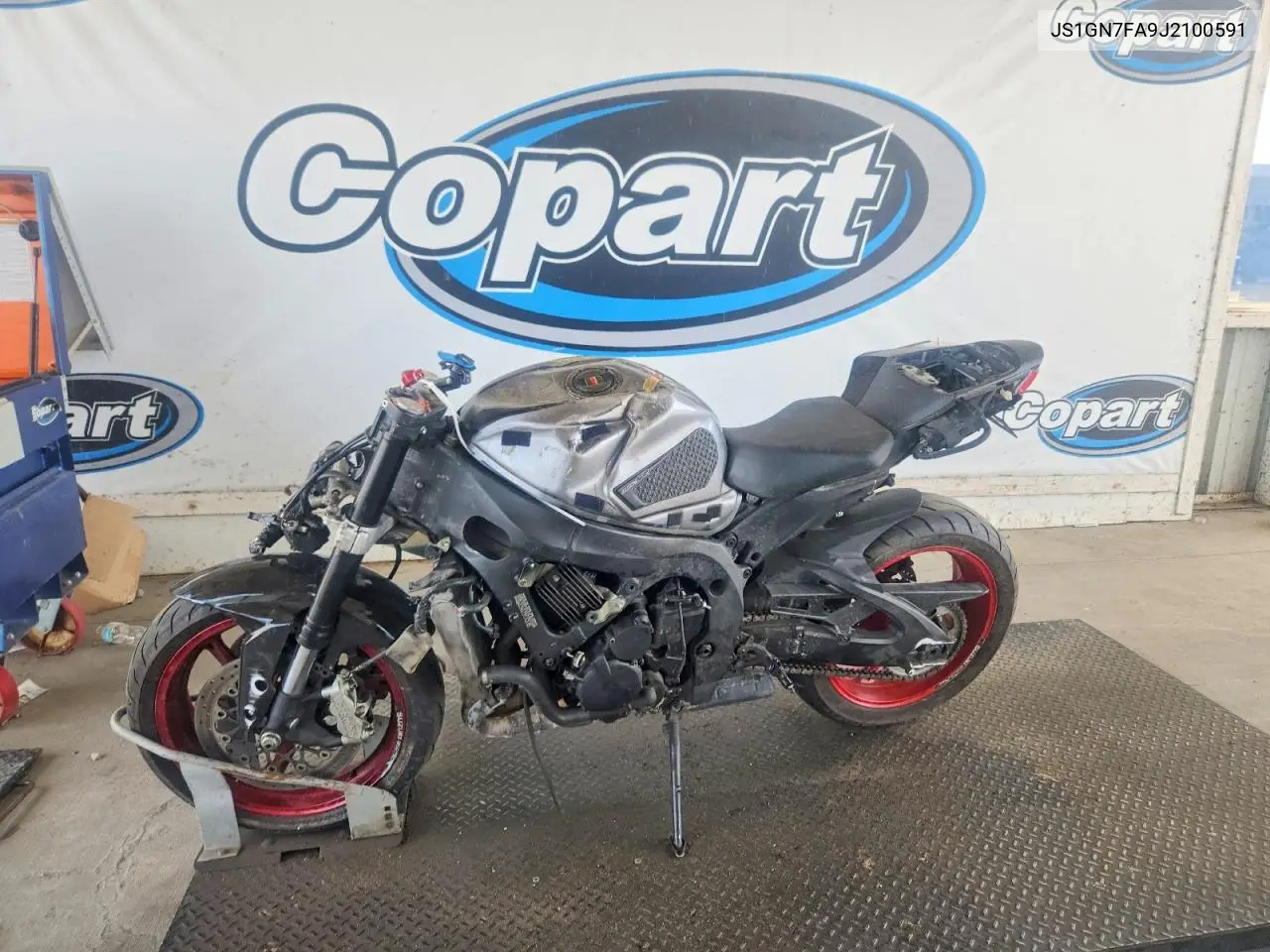 2018 Suzuki Gsx-R600 VIN: JS1GN7FA9J2100591 Lot: 57666756