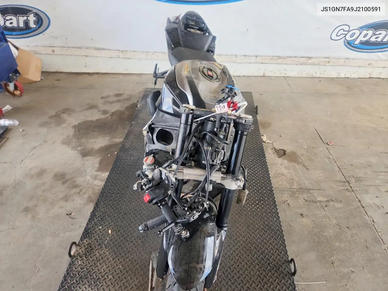 2018 Suzuki Gsx-R600 VIN: JS1GN7FA9J2100591 Lot: 57666756