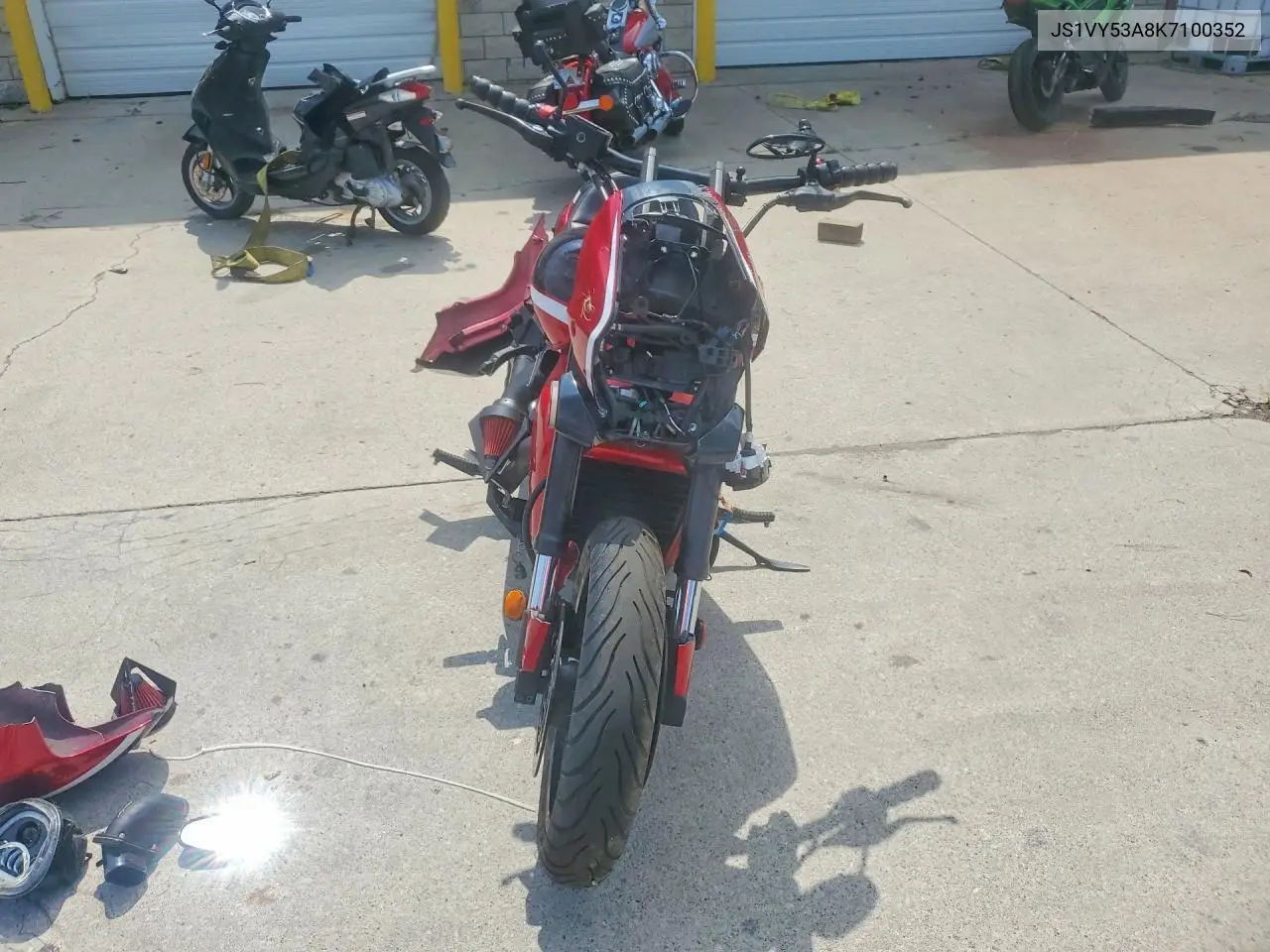 2019 Suzuki Vzr1800 VIN: JS1VY53A8K7100352 Lot: 59841766