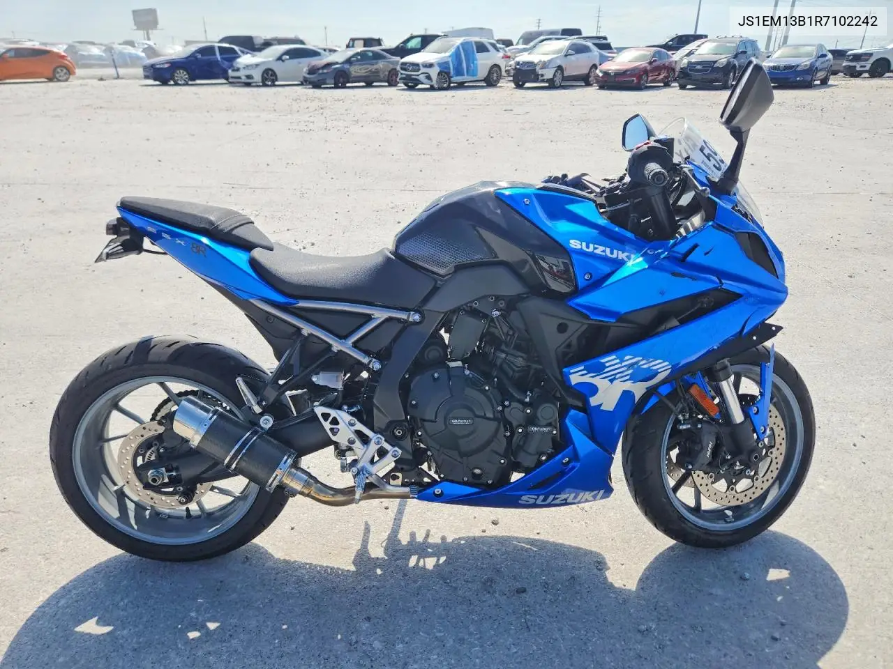 2024 Suzuki Gsx800 F VIN: JS1EM13B1R7102242 Lot: 59139166