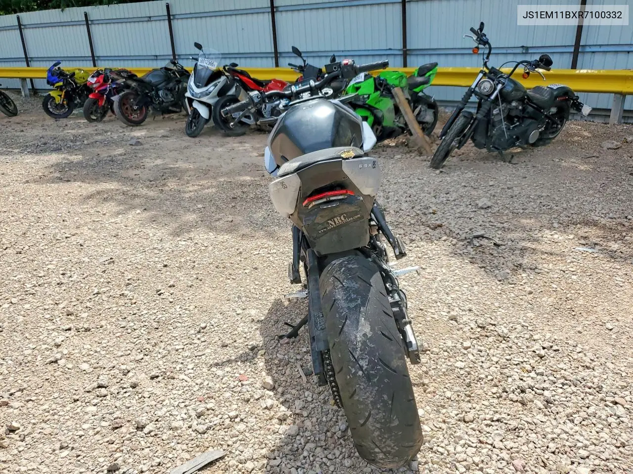 2024 Suzuki Gsx800 R VIN: JS1EM11BXR7100332 Lot: 59658316