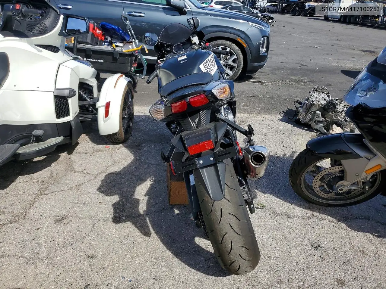 2026 Suzuki Gsx-R750 VIN: JS1GR7MA4T7100253 Lot: 49374236