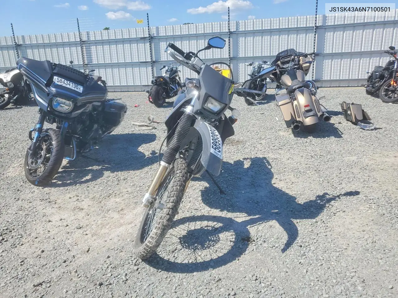 2022 Suzuki Dr-Z400 S VIN: JS1SK43A6N7100501 Lot: 58993016