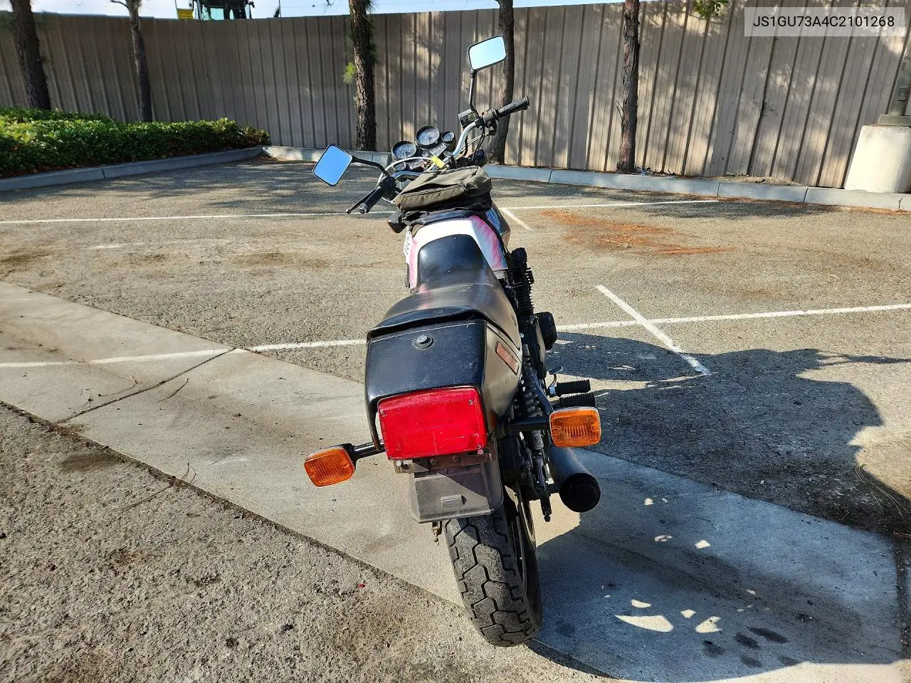 1982 Suzuki Gs1100 E VIN: JS1GU73A4C2101268 Lot: 51837756