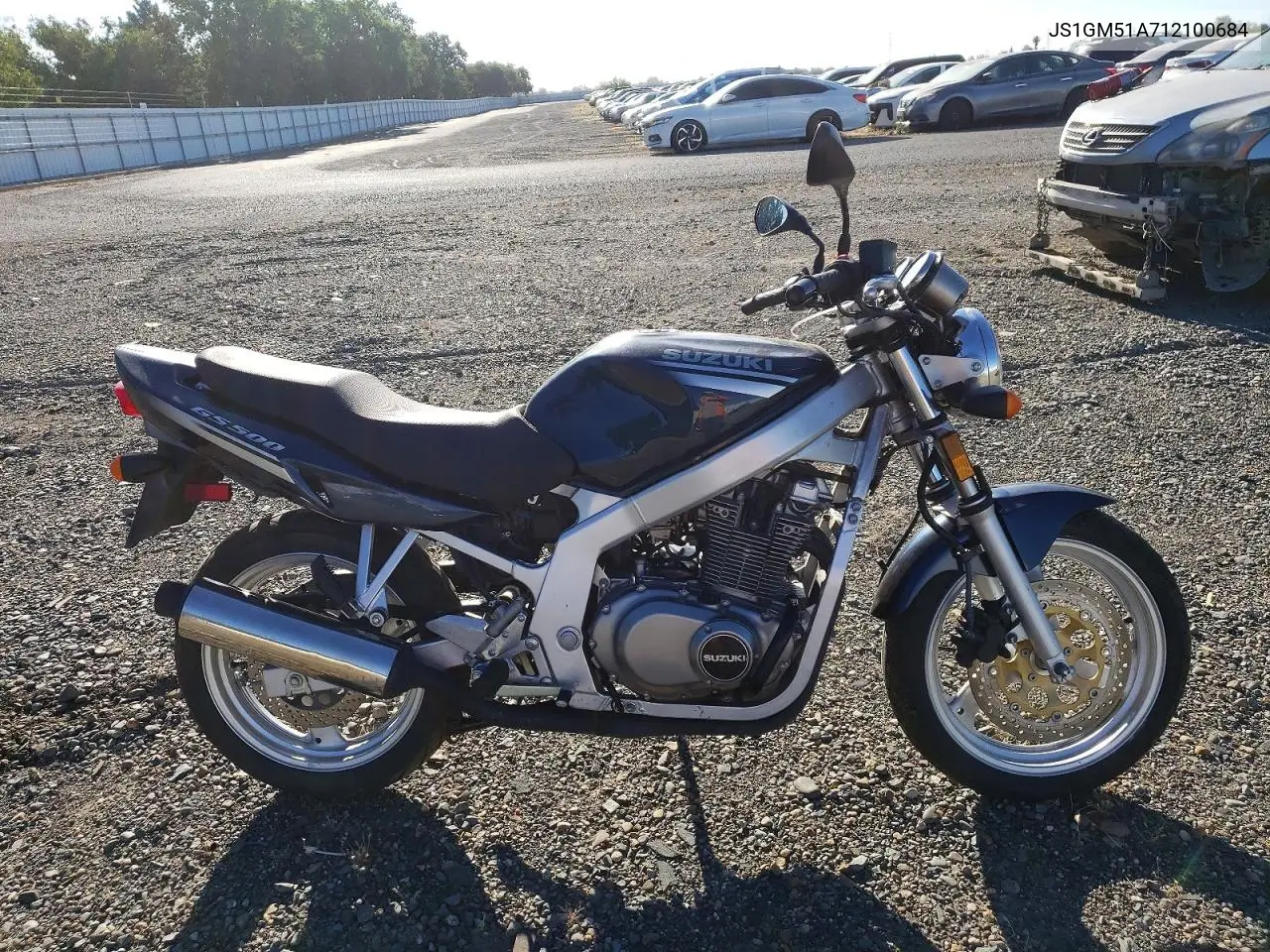 2001 Suzuki Gs500 VIN: JS1GM51A712100684 Lot: 56631356
