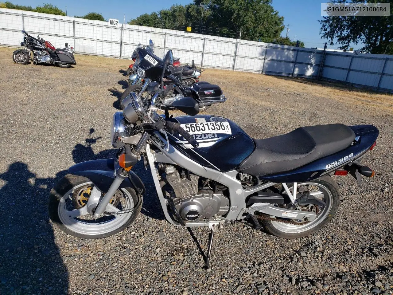 2001 Suzuki Gs500 VIN: JS1GM51A712100684 Lot: 56631356