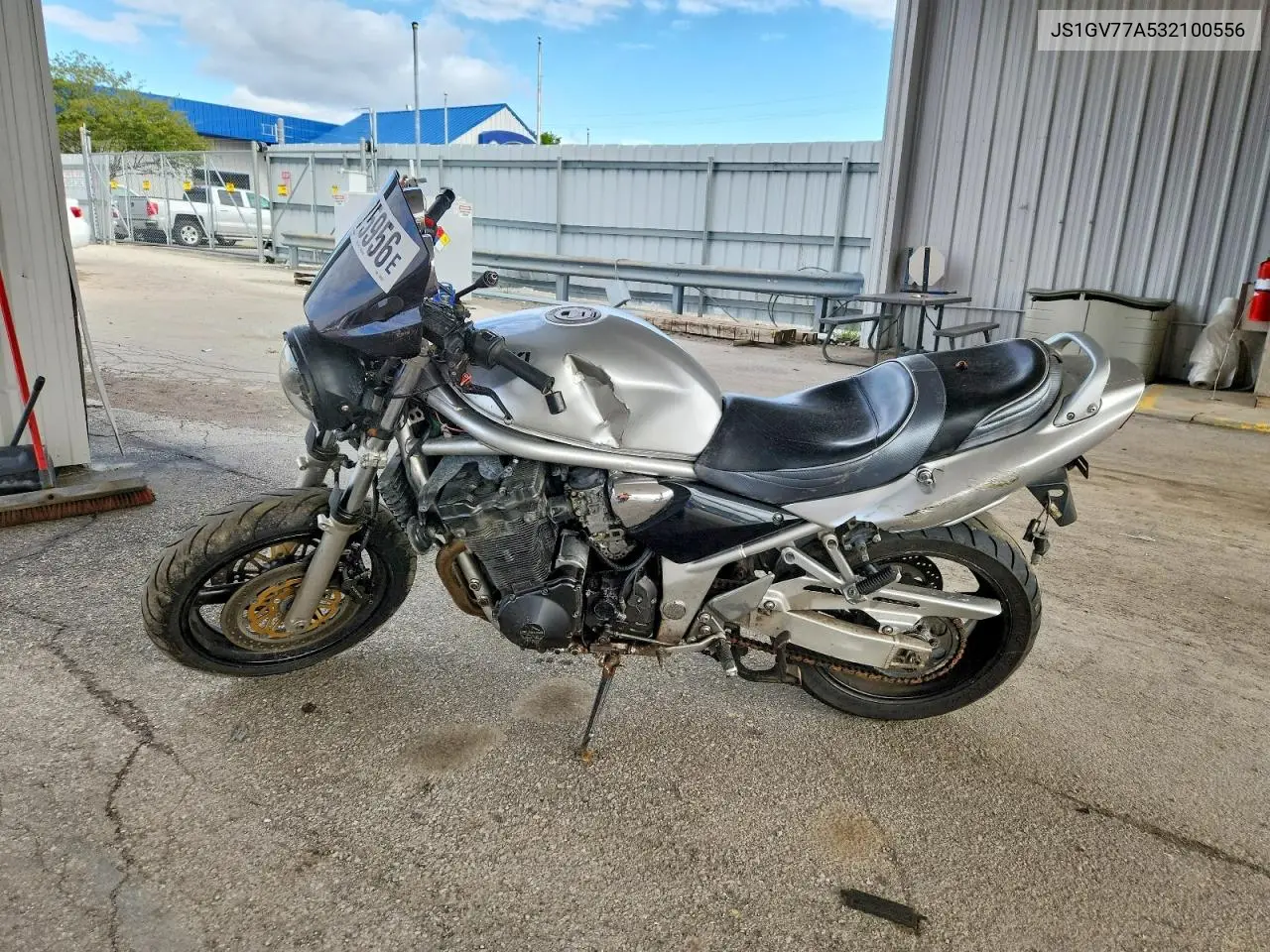 2003 Suzuki Gsf1200 Base VIN: JS1GV77A532100556 Lot: 53175956
