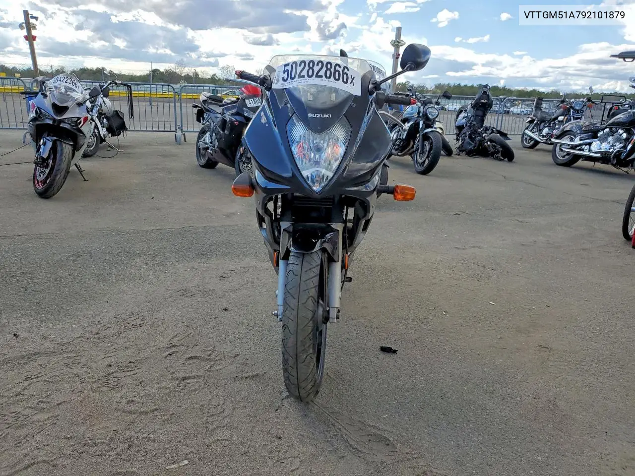2009 Suzuki Gs500 VIN: VTTGM51A792101879 Lot: 50282866