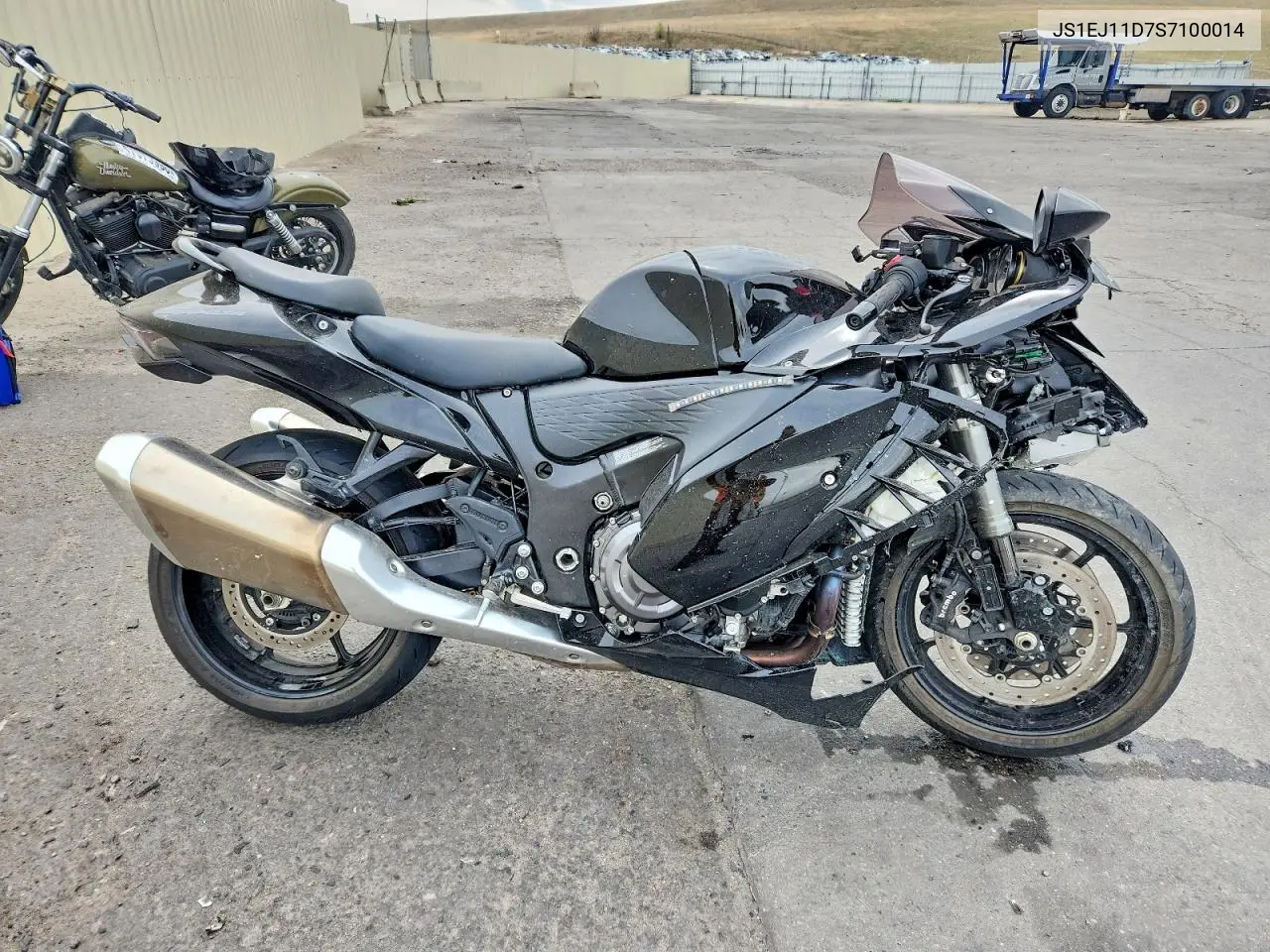 2025 Suzuki Gsx1300 Rr VIN: JS1EJ11D7S7100014 Lot: 48460646