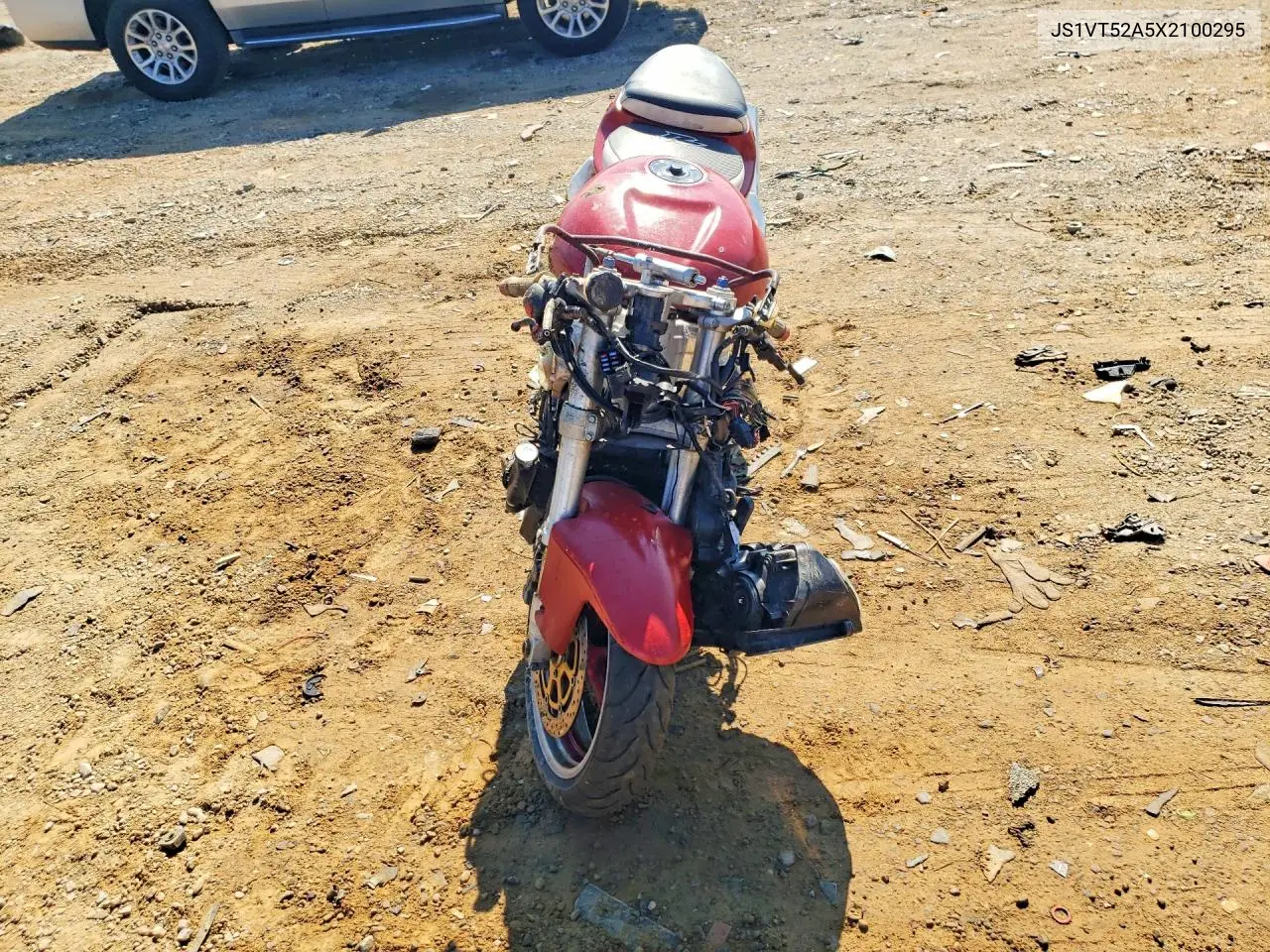1999 Suzuki Tl1000 R VIN: JS1VT52A5X2100295 Lot: 60225536