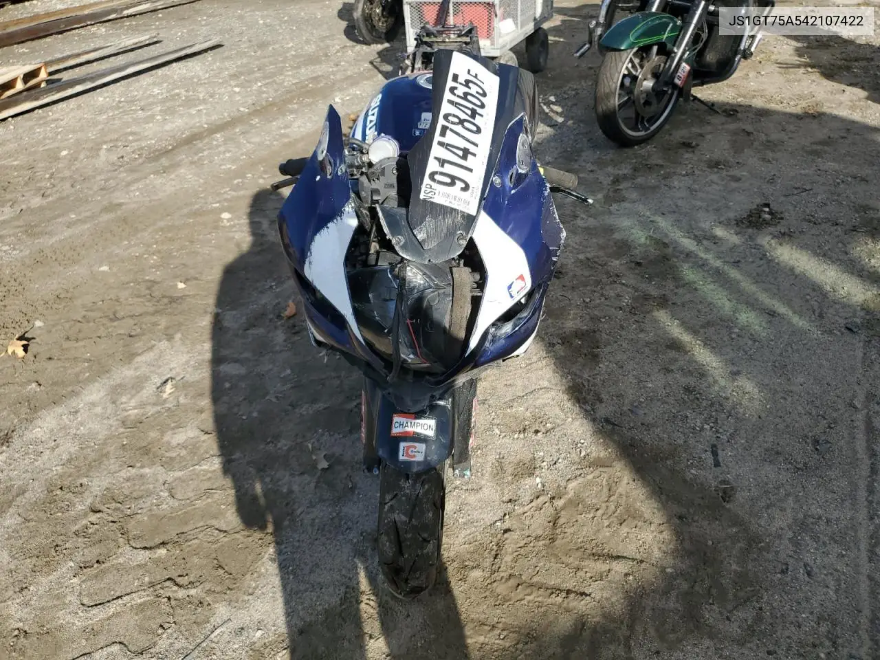 2004 Suzuki Gsx-R1000 VIN: JS1GT75A542107422 Lot: 91478465