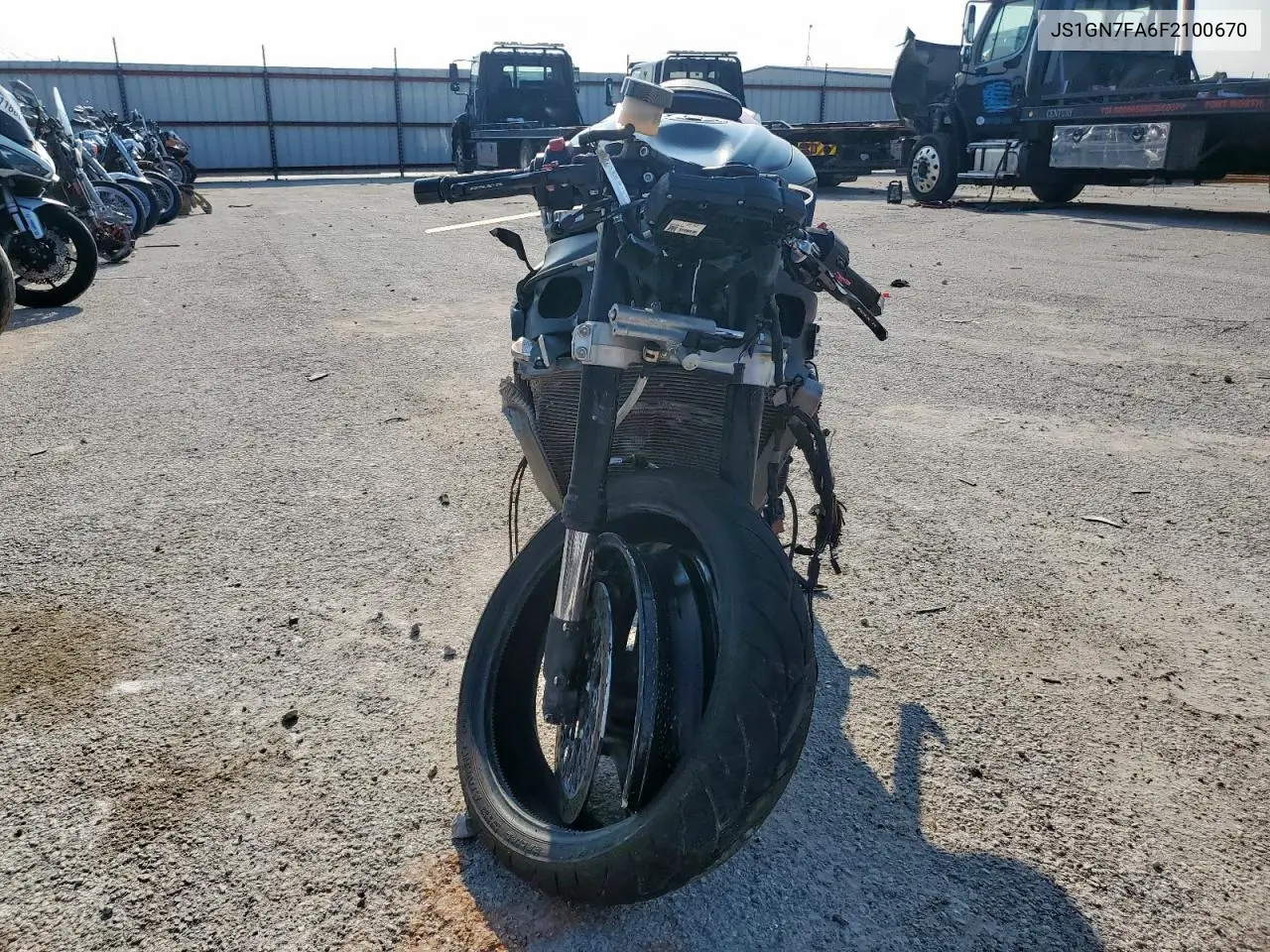 2015 Suzuki Gsx-R600 VIN: JS1GN7FA6F2100670 Lot: 71916995