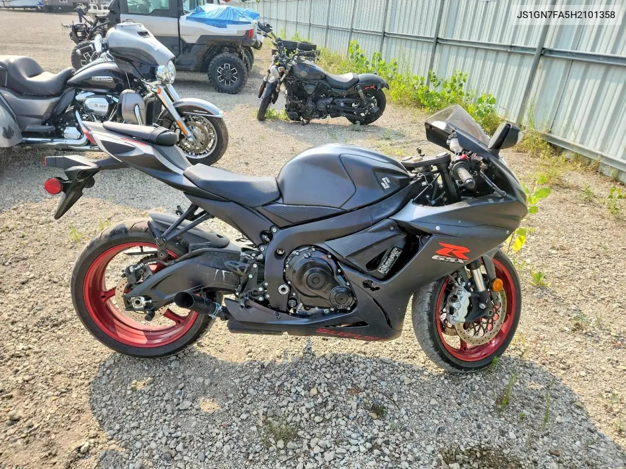 2017 Suzuki Gsx-R600 VIN: JS1GN7FA5H2101358 Lot: 61893616
