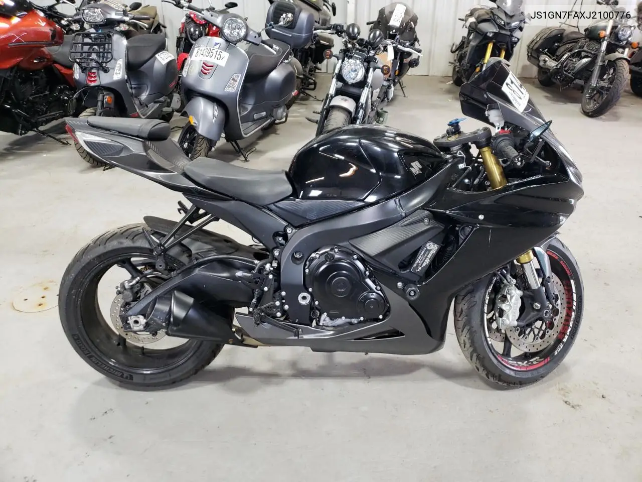 2018 Suzuki Gsx-R600 VIN: JS1GR7MA0J2100776 Lot: 49646336