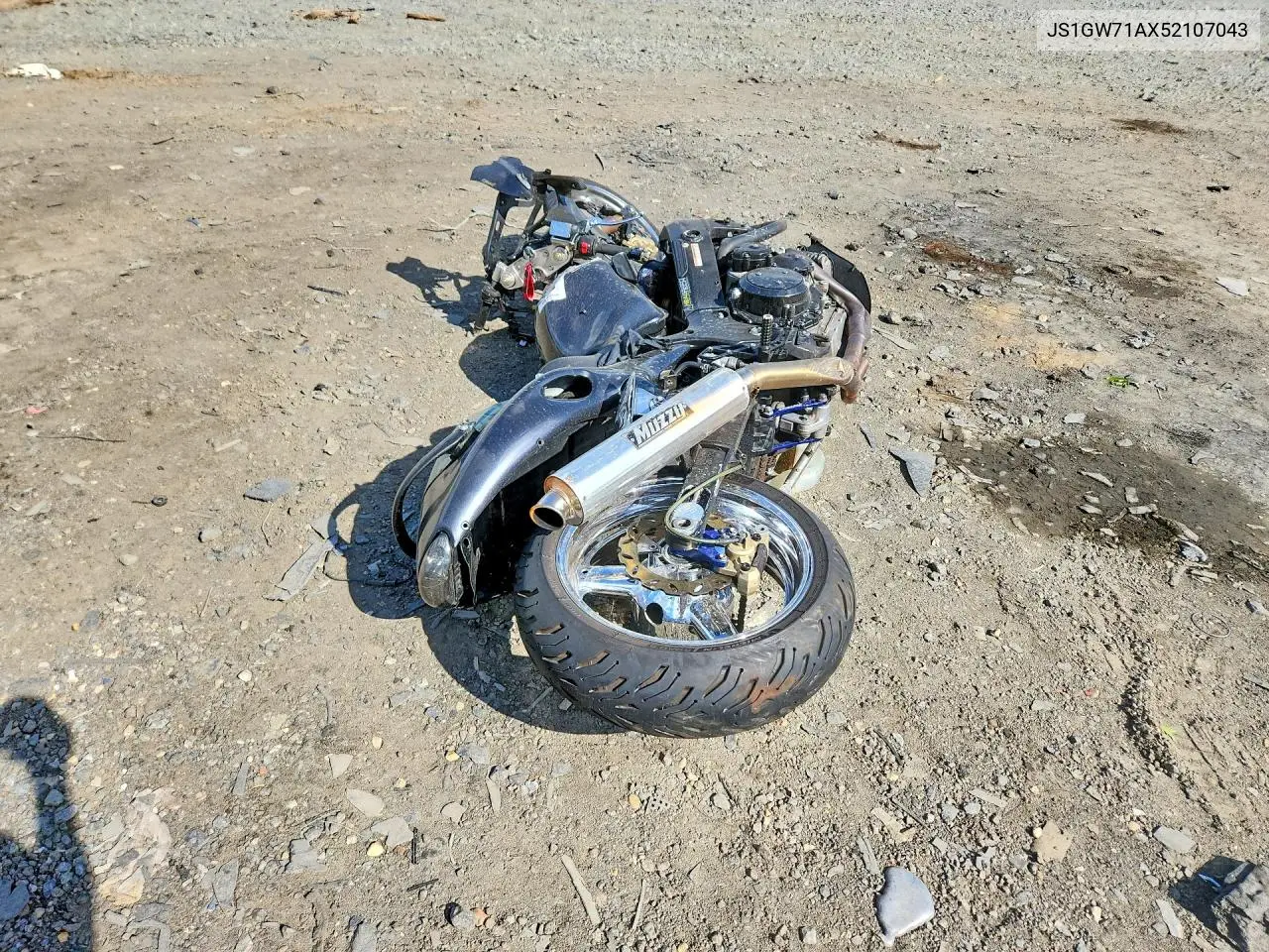 2005 Suzuki Gsx1300 Rk5 VIN: JS1GW71AX52107043 Lot: 51757306