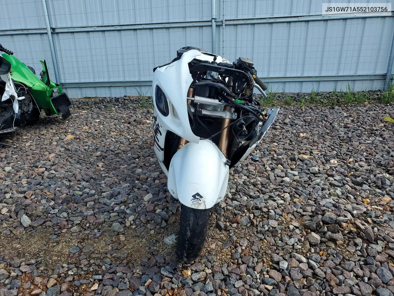 2005 Suzuki Gsx1300 Rk5 VIN: JS1GW71A552103756 Lot: 61578236