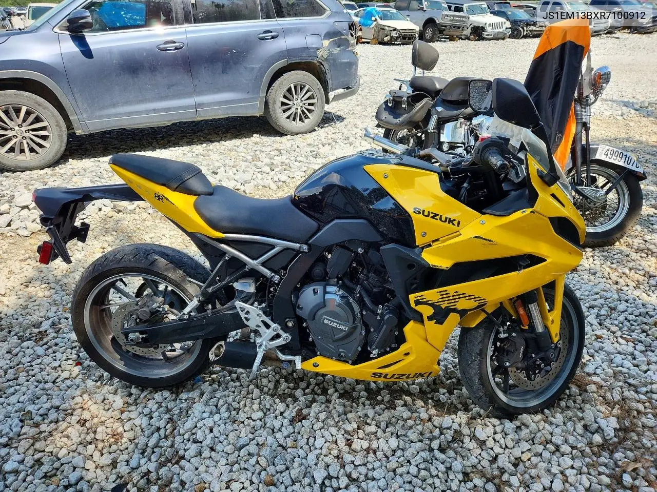 2024 Suzuki Gsx800 F VIN: JS1EM13BXR7100912 Lot: 55860826