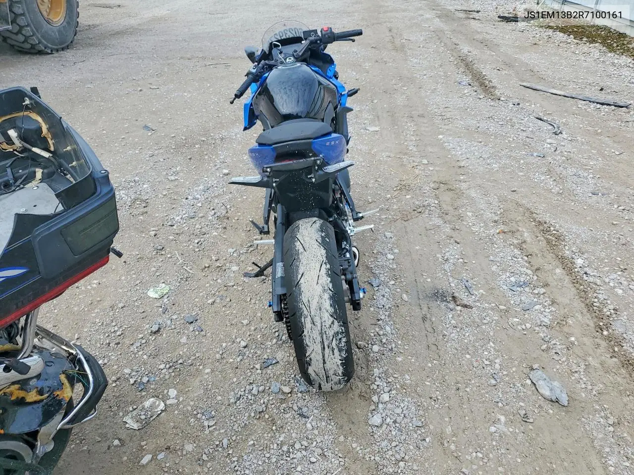 2024 Suzuki Gsx800 F VIN: JS1EM13B2R7100161 Lot: 60239276