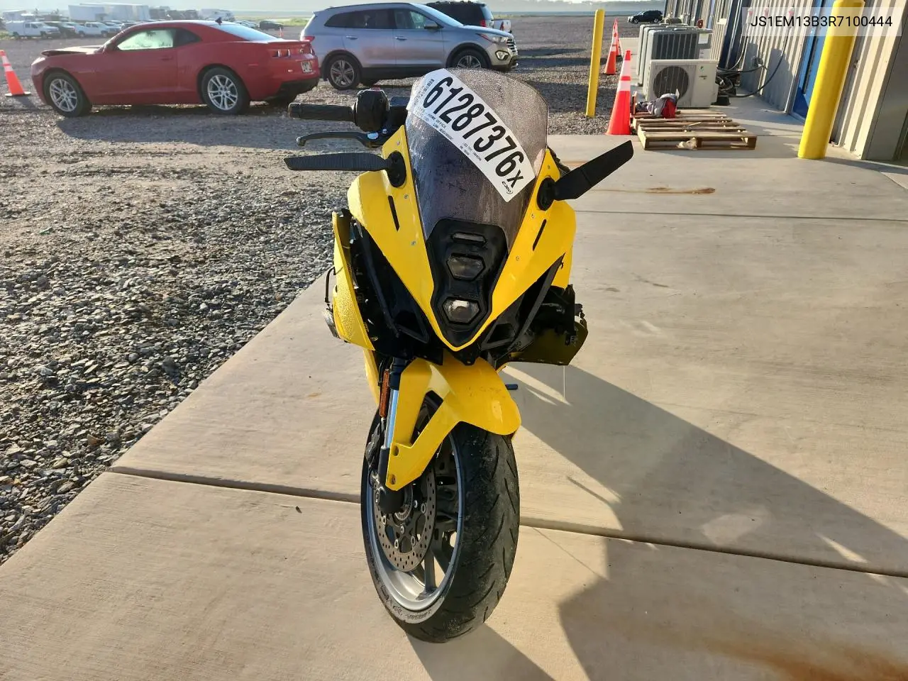 2024 Suzuki Gsx800 F VIN: JS1EM13B3R7100444 Lot: 61287376