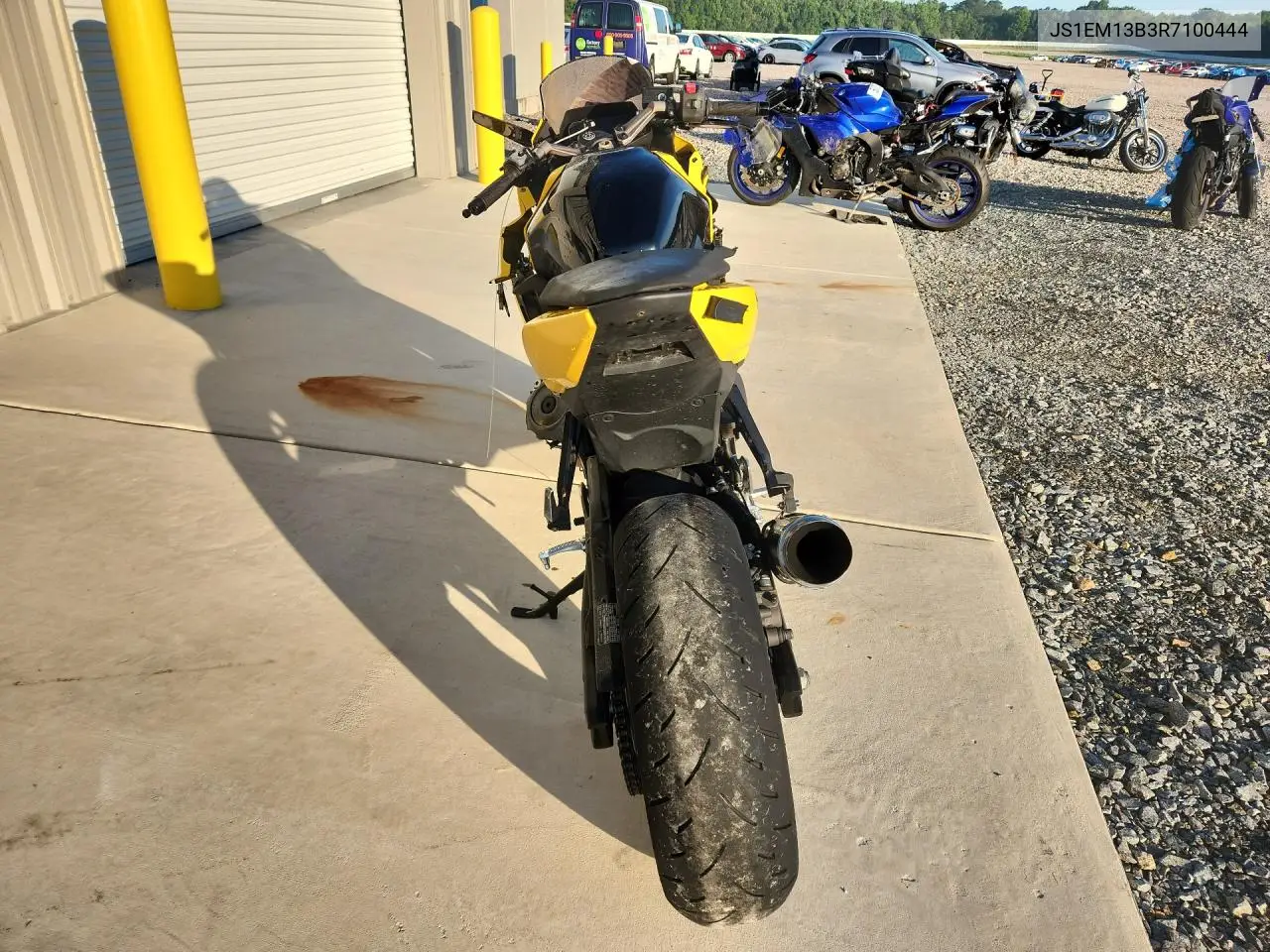 2024 Suzuki Gsx800 F VIN: JS1EM13B3R7100444 Lot: 61287376