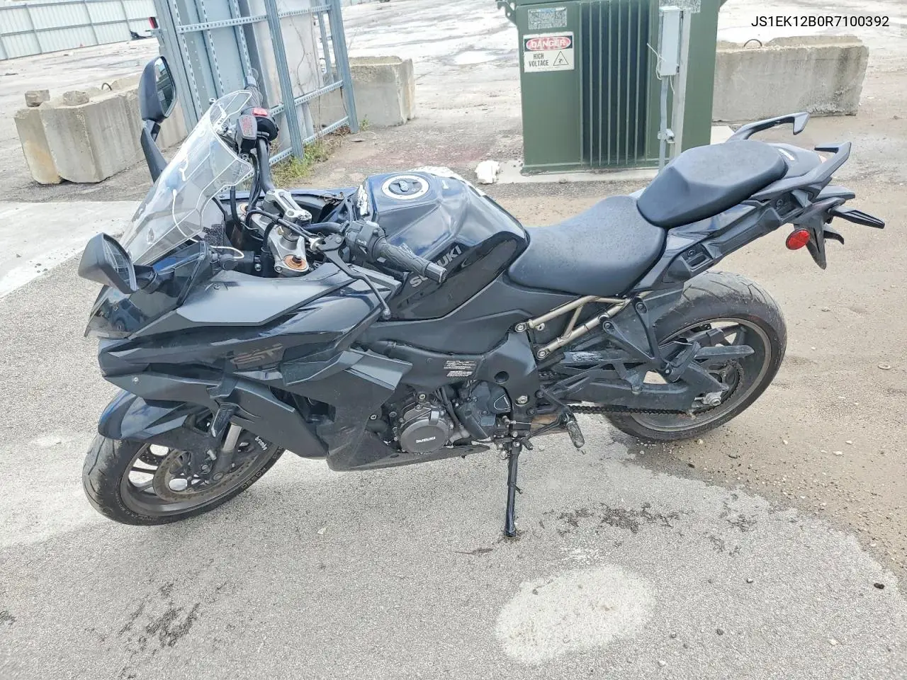 2024 Suzuki Gsx1000 Gt VIN: JS1EK12B0R7100392 Lot: 61334786