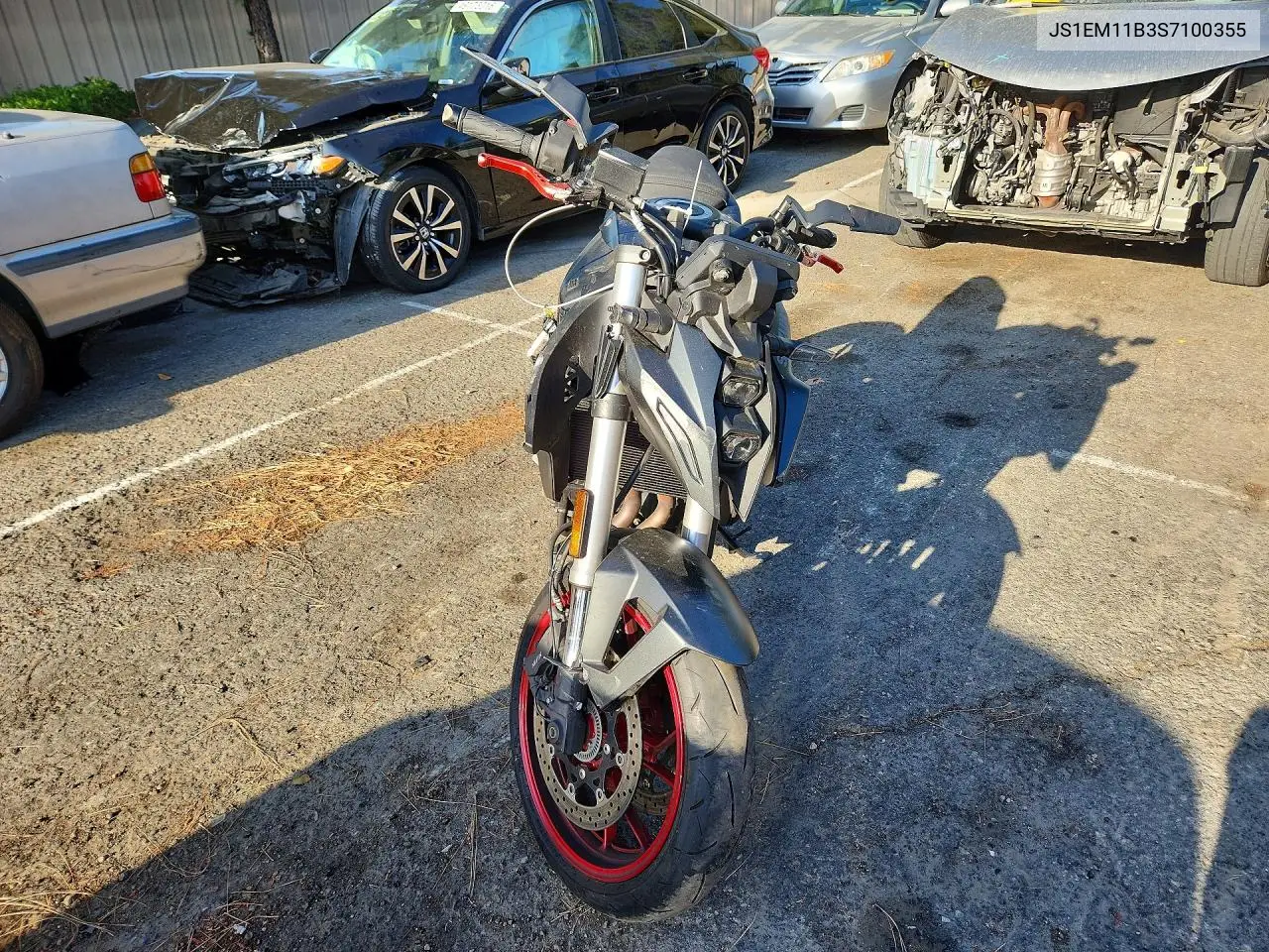 2025 Suzuki Gsx800 R VIN: JS1EM11B3S7100355 Lot: 49250406