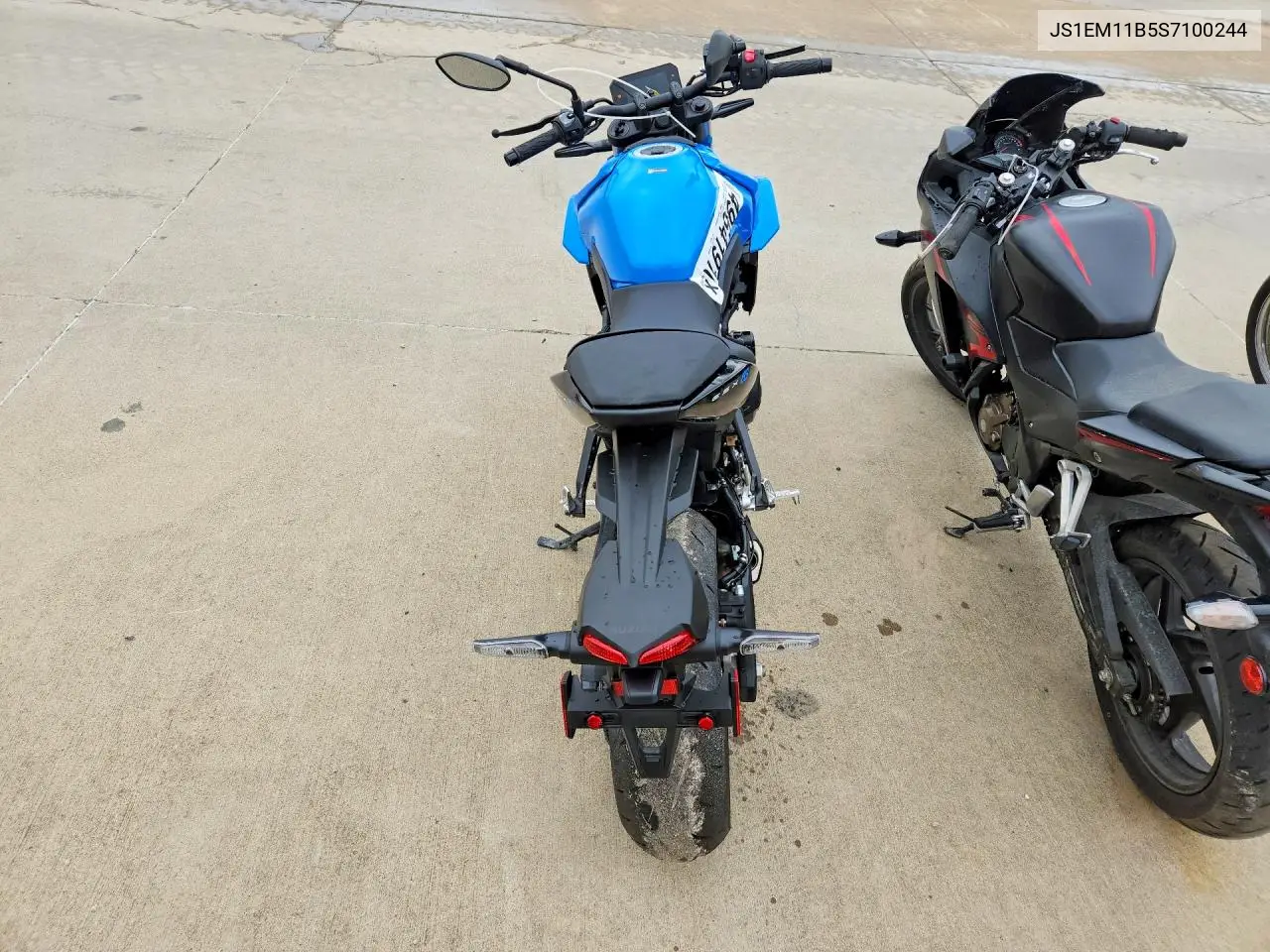 2025 Suzuki Gsx800 R VIN: JS1EM11B5S7100244 Lot: 49641916