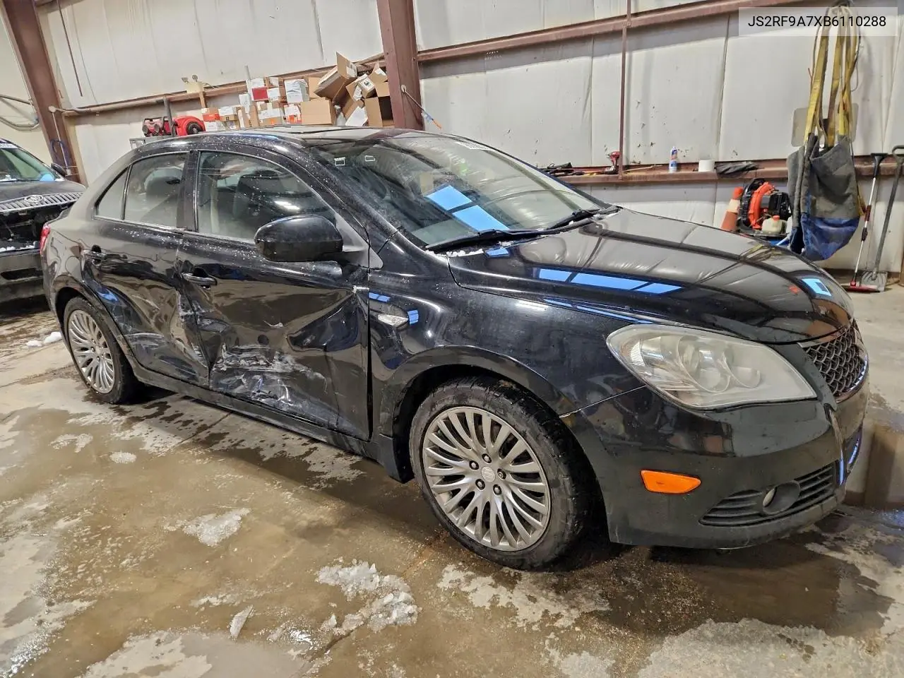 2011 Suzuki Kizashi Sls VIN: JS2RF9A7XB6110288 Lot: 96778525