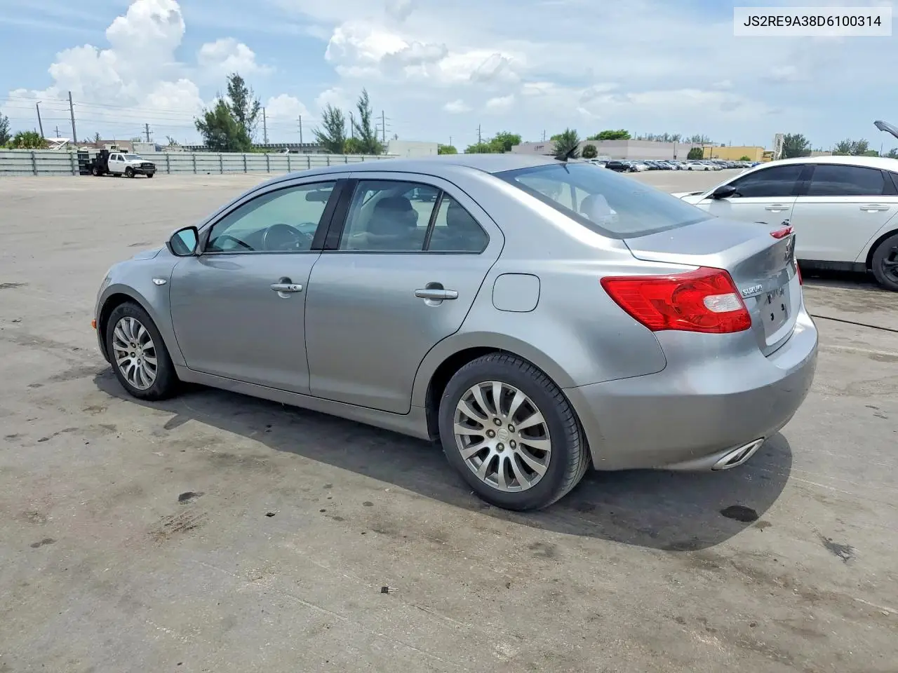 2013 Suzuki Kizashi Se VIN: JS2RE9A38D6100314 Lot: 56505946