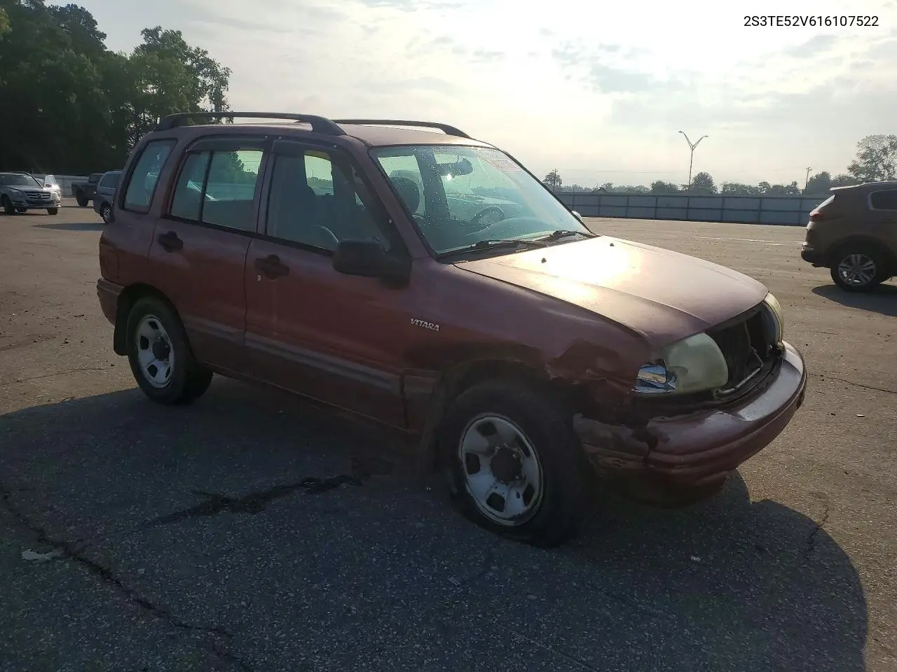 2001 Suzuki Vitara Js VIN: 2S3TE52V616107522 Lot: 60276506