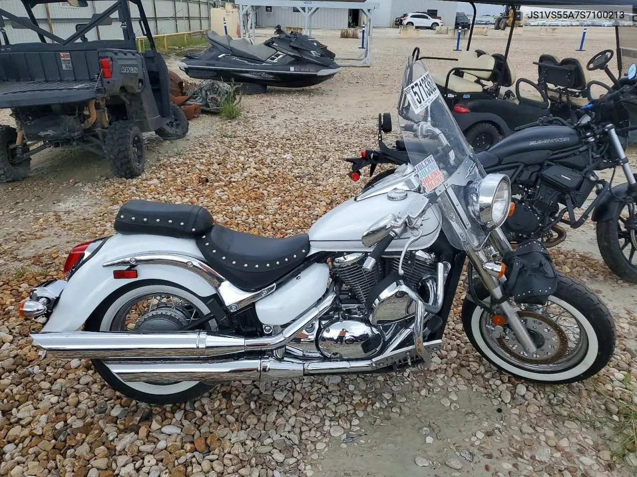 2025 Suzuki Vl800 M VIN: JS1VS55A7S7100213 Lot: 57133626