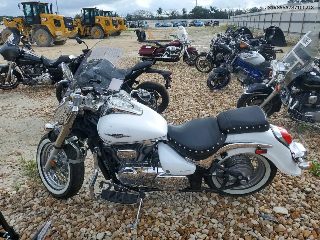 2025 Suzuki Vl800 M VIN: JS1VS55A7S7100213 Lot: 57133626