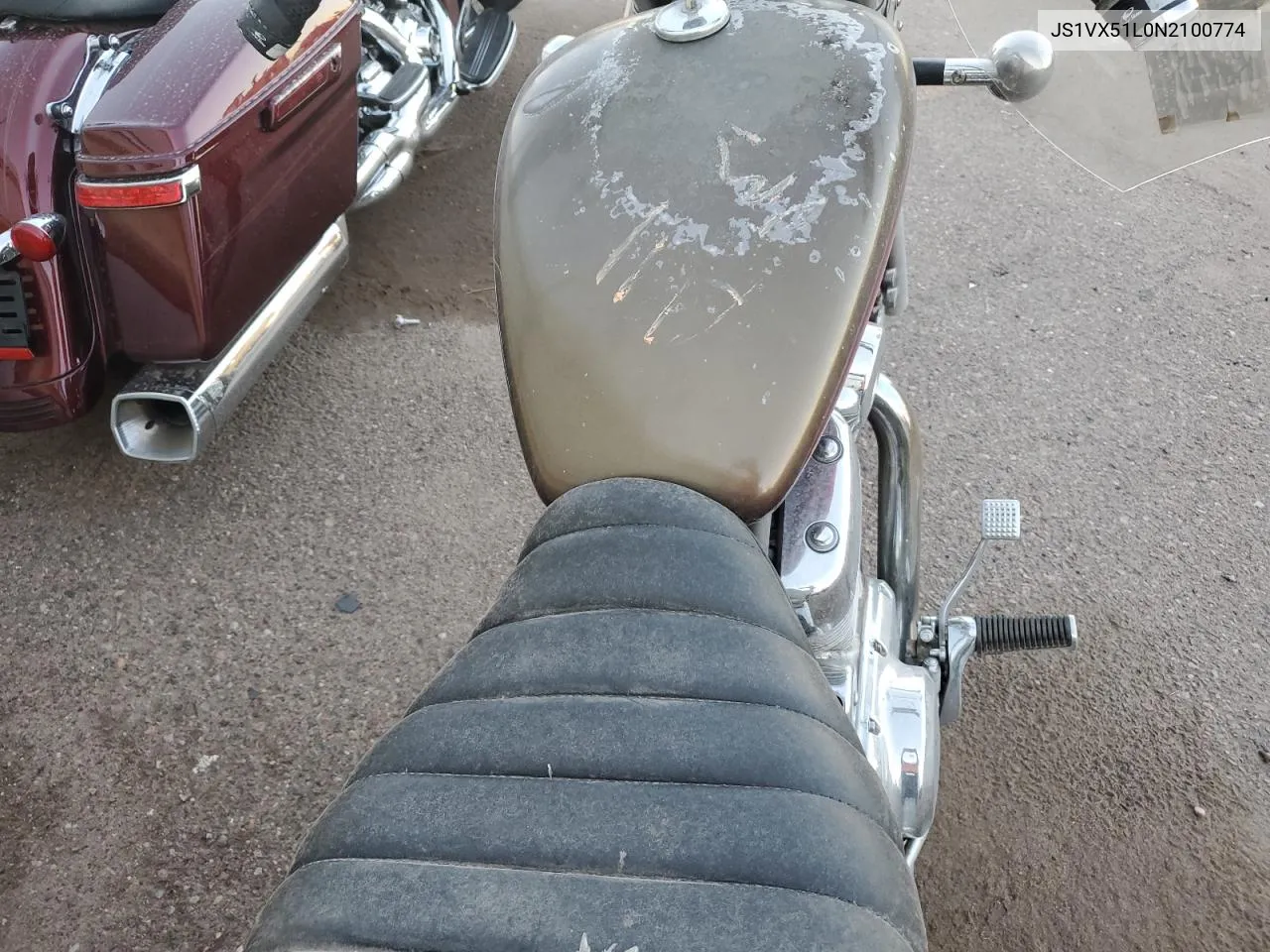 1992 Suzuki Vs1400 Glp VIN: JS1VX51L0N2100774 Lot: 43264685