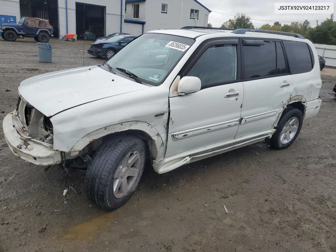2002 Suzuki Xl7 Plus VIN: JS3TX92V924123217 Lot: 86286835
