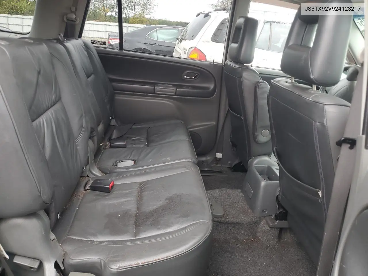 2002 Suzuki Xl7 Plus VIN: JS3TX92V924123217 Lot: 86286835
