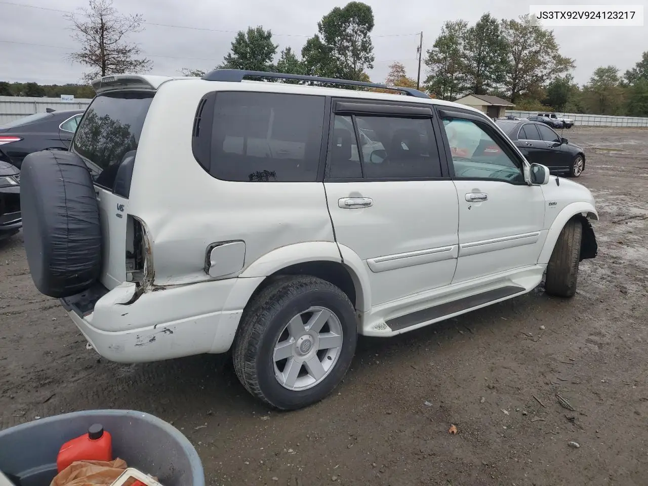2002 Suzuki Xl7 Plus VIN: JS3TX92V924123217 Lot: 86286835