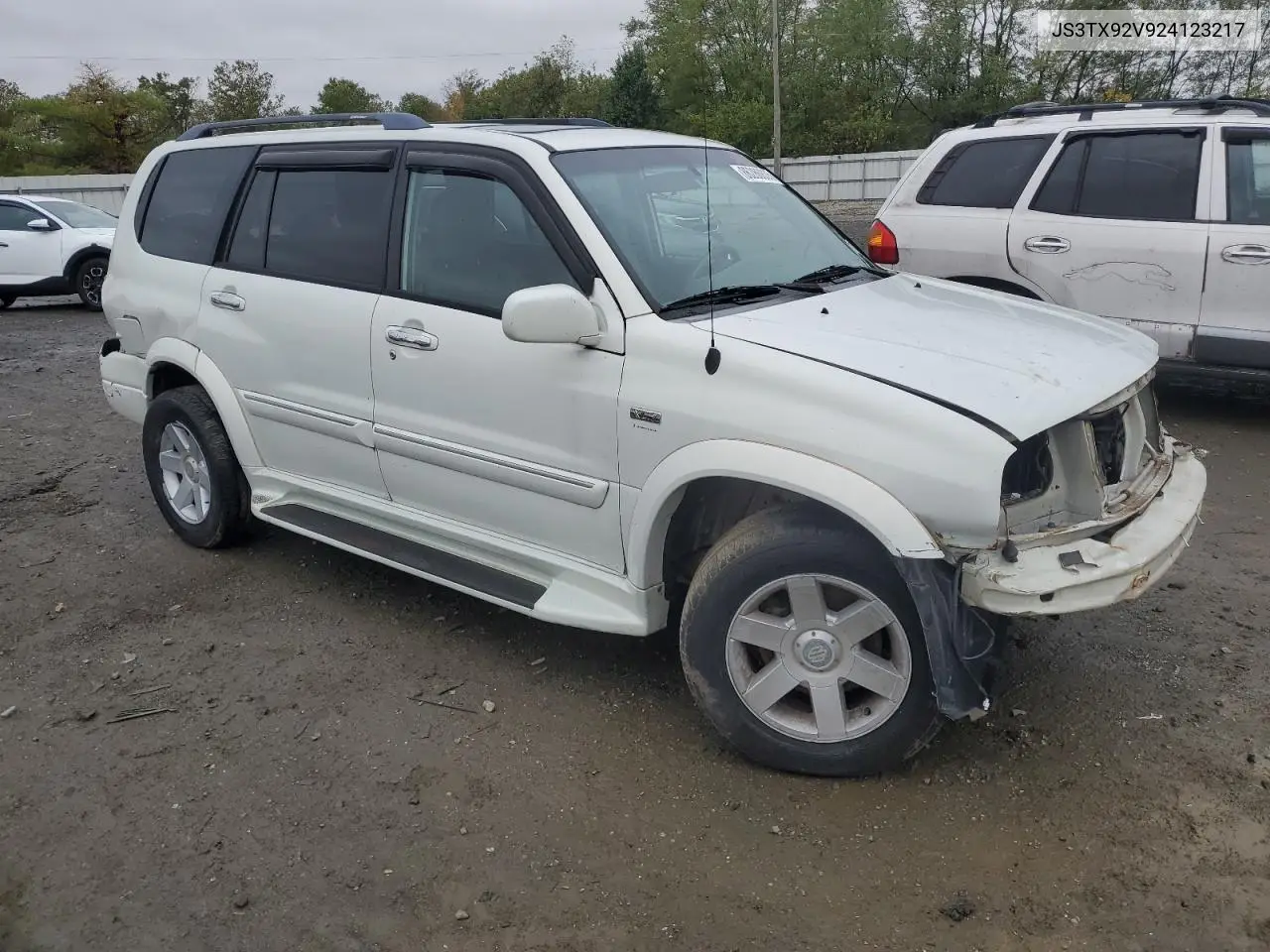 2002 Suzuki Xl7 Plus VIN: JS3TX92V924123217 Lot: 86286835