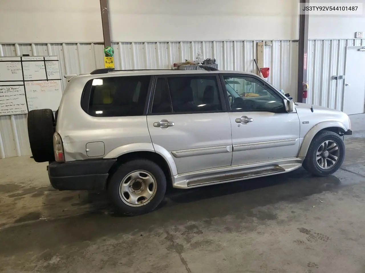 2004 Suzuki Xl7 Ex VIN: JS3TY92V544101487 Lot: 59554536