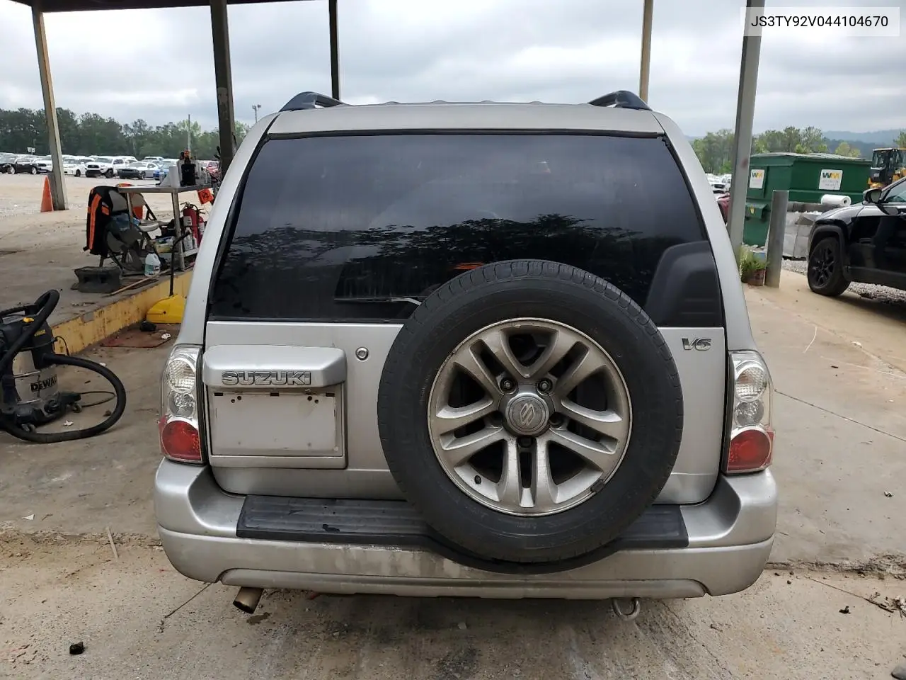 2004 Suzuki Xl7 Ex VIN: JS3TY92V044104670 Lot: 81330475