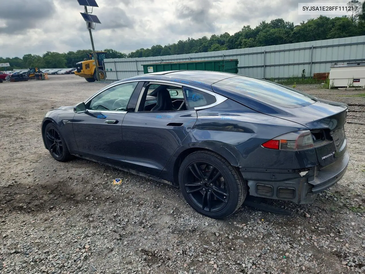 2015 Tesla Model S VIN: 5YJSA1E28FF111217 Lot: 57264186