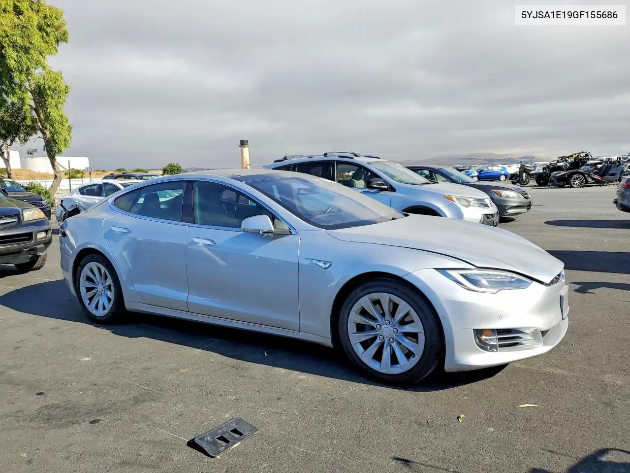 2016 Tesla Model S VIN: 5YJSA1E19GF155686 Lot: 58490176