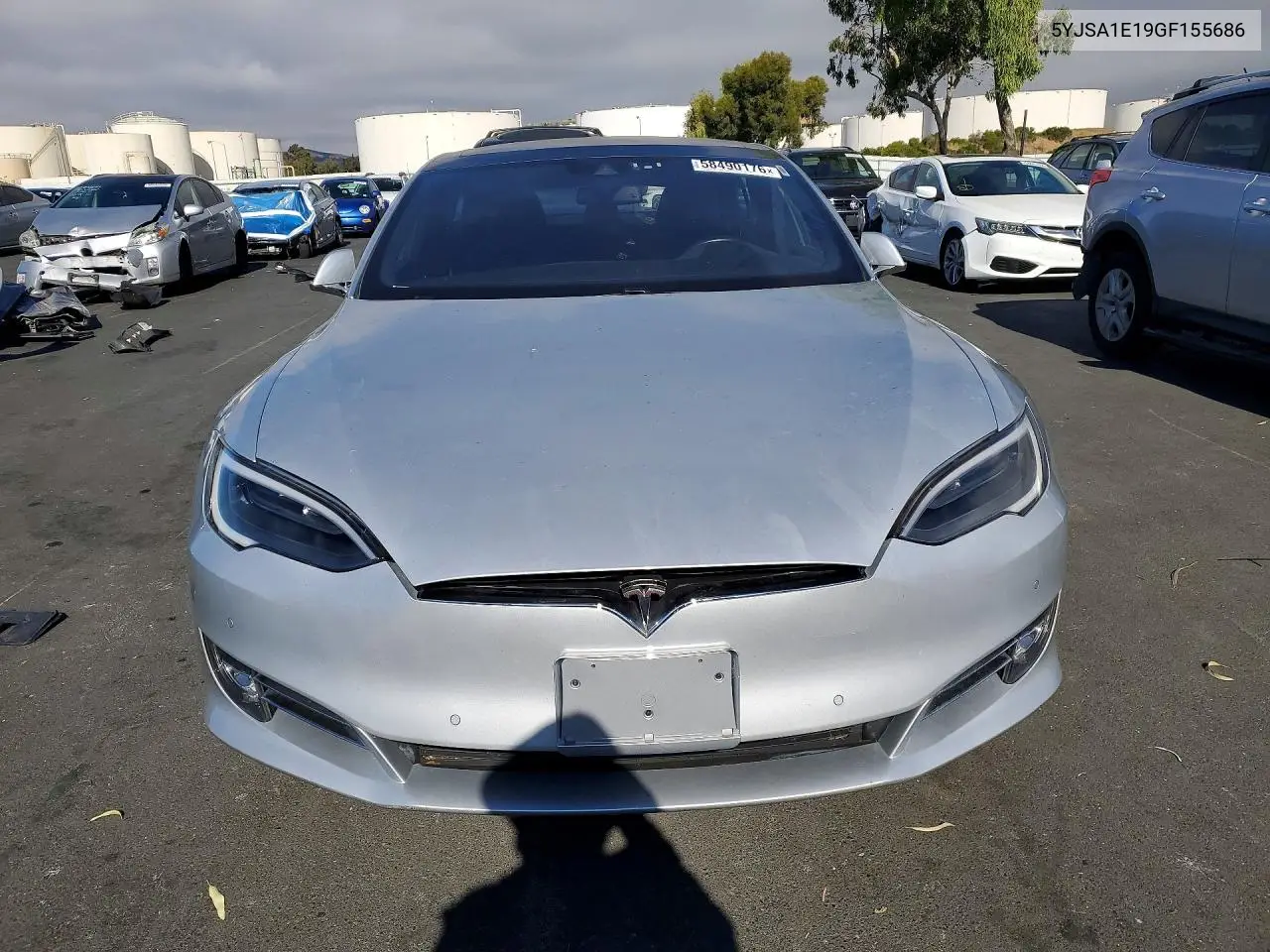 2016 Tesla Model S VIN: 5YJSA1E19GF155686 Lot: 58490176