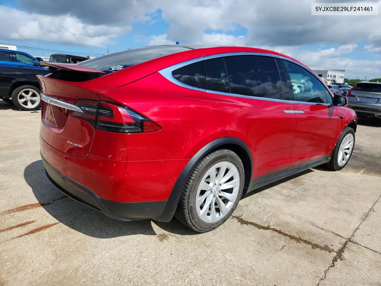 2020 Tesla Model X VIN: 5YJXCBE29LF241461 Lot: 56813626