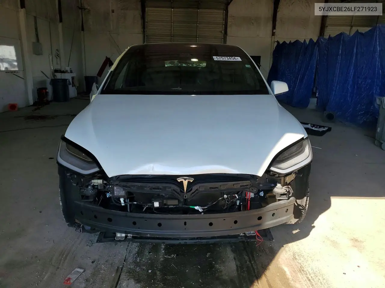 2020 Tesla Model X VIN: 5YJXCBE26LF271923 Lot: 57573456