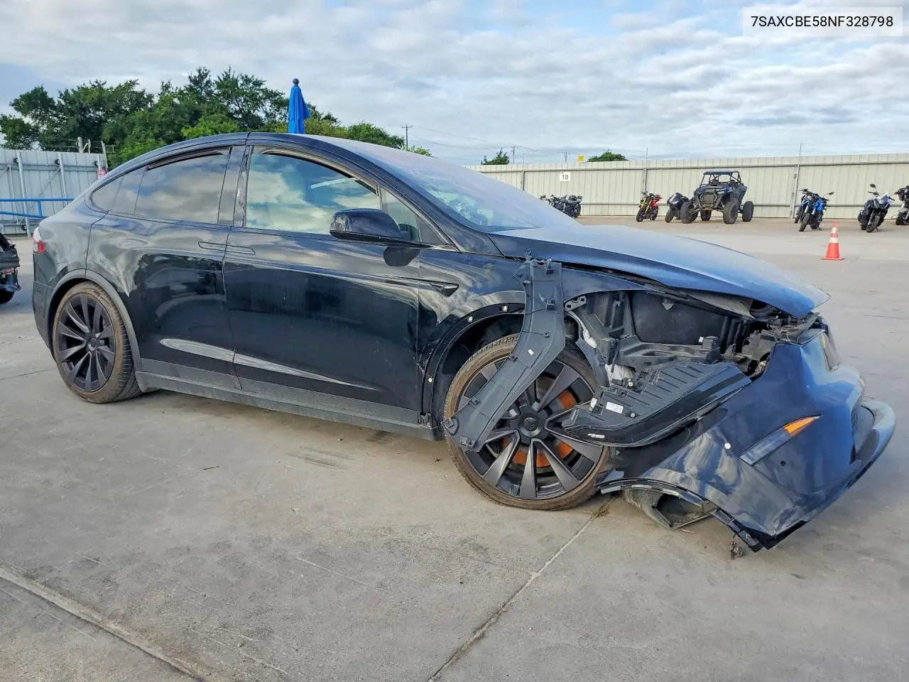 2022 Tesla Model X VIN: 7SAXCBE58NF328798 Lot: 57179336