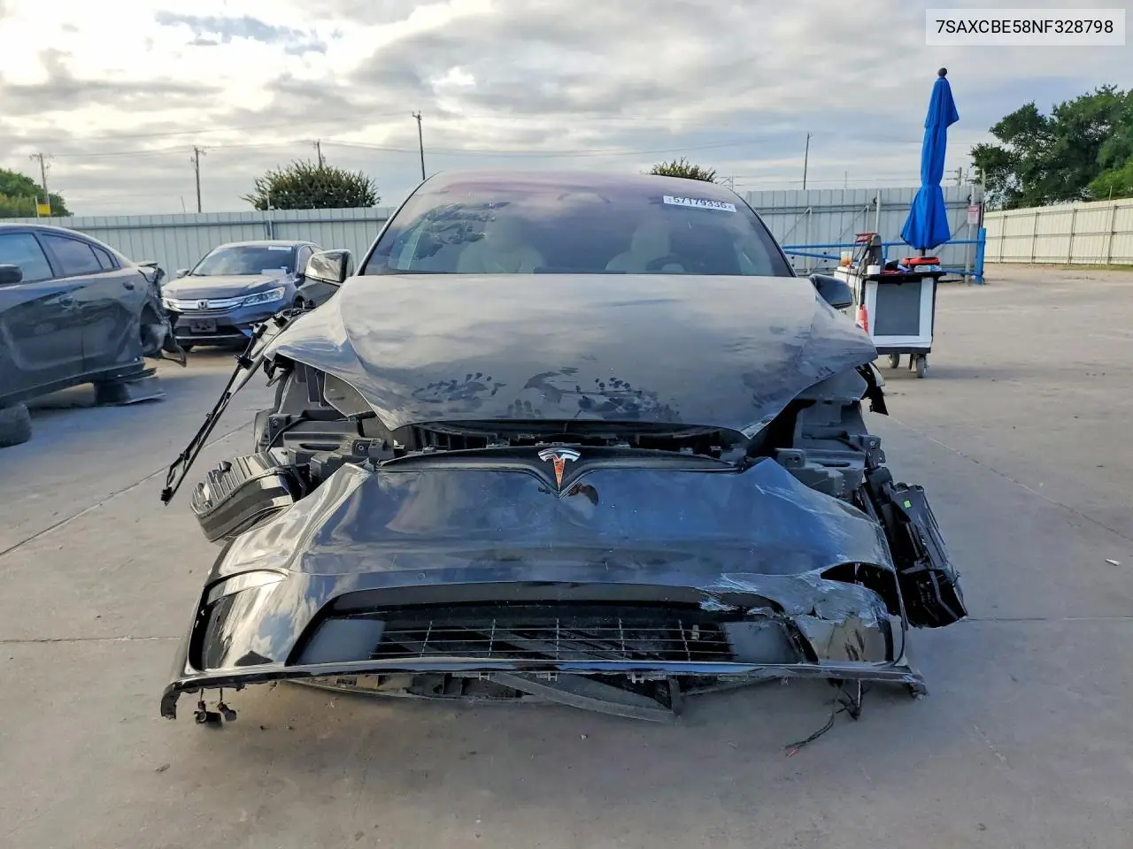 2022 Tesla Model X VIN: 7SAXCBE58NF328798 Lot: 57179336