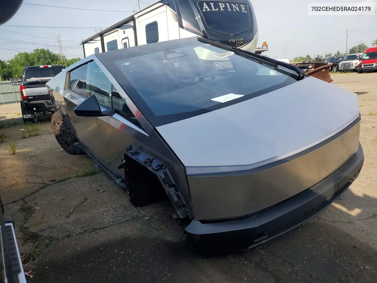 2024 Tesla Cybertruck VIN: 7G2CEHED5RA024179 Lot: 56608336